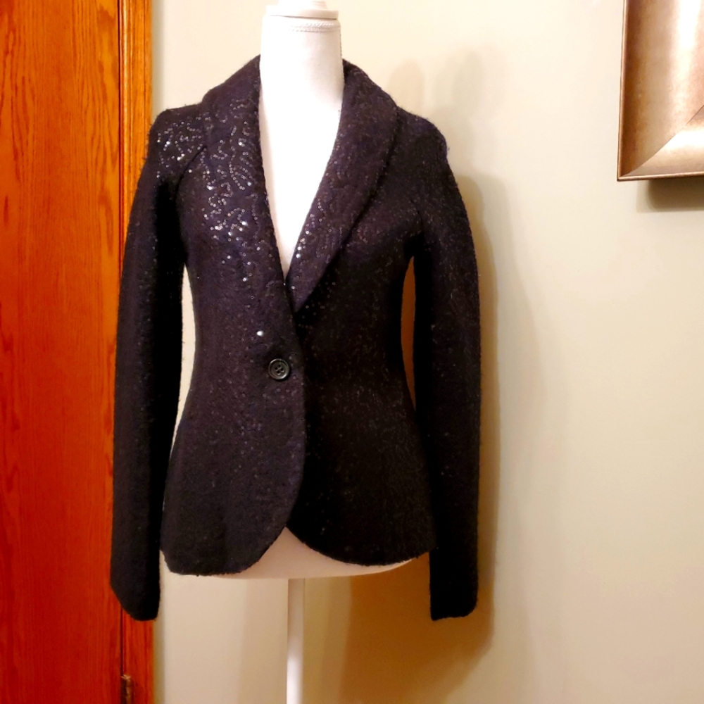 Banana Republic sequence  festive blazer
